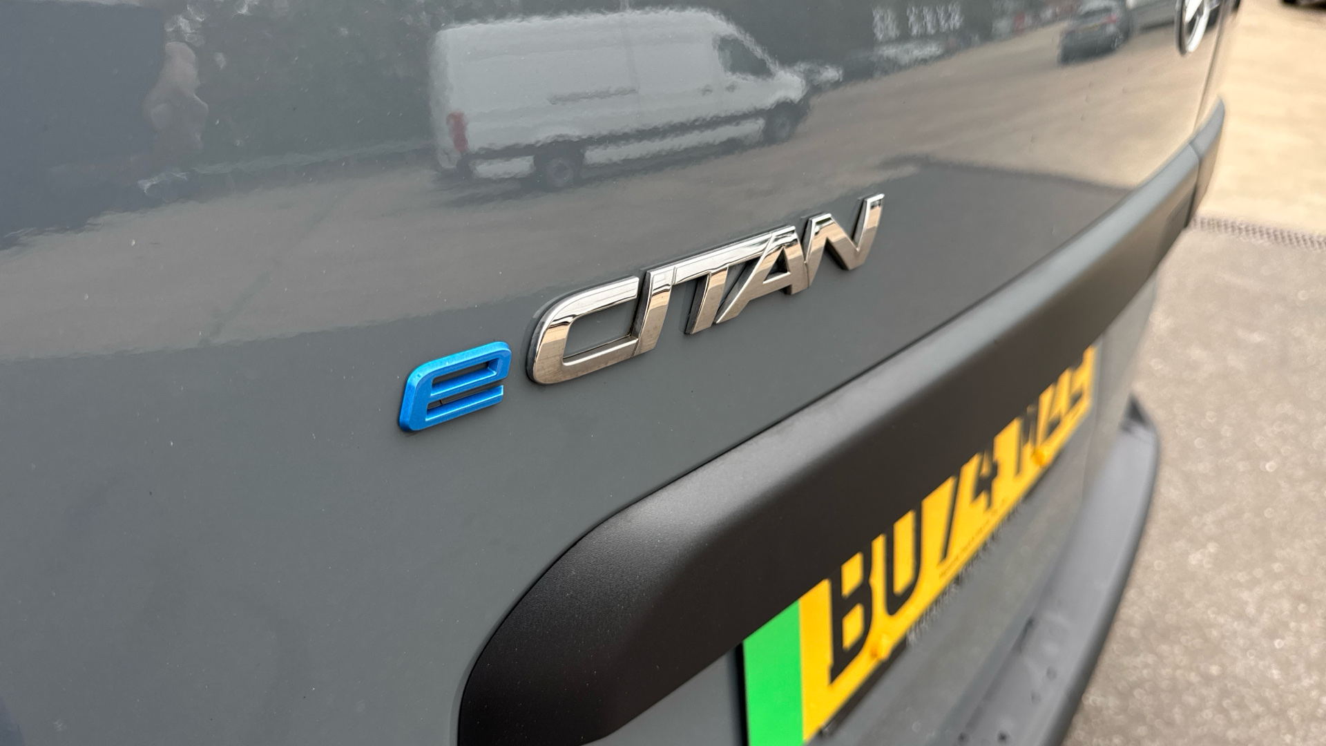 2024/74 MERCEDES-BENZ CITAN 90kW 45kWh Progressive Panel Van Auto L1 122PS Image 41