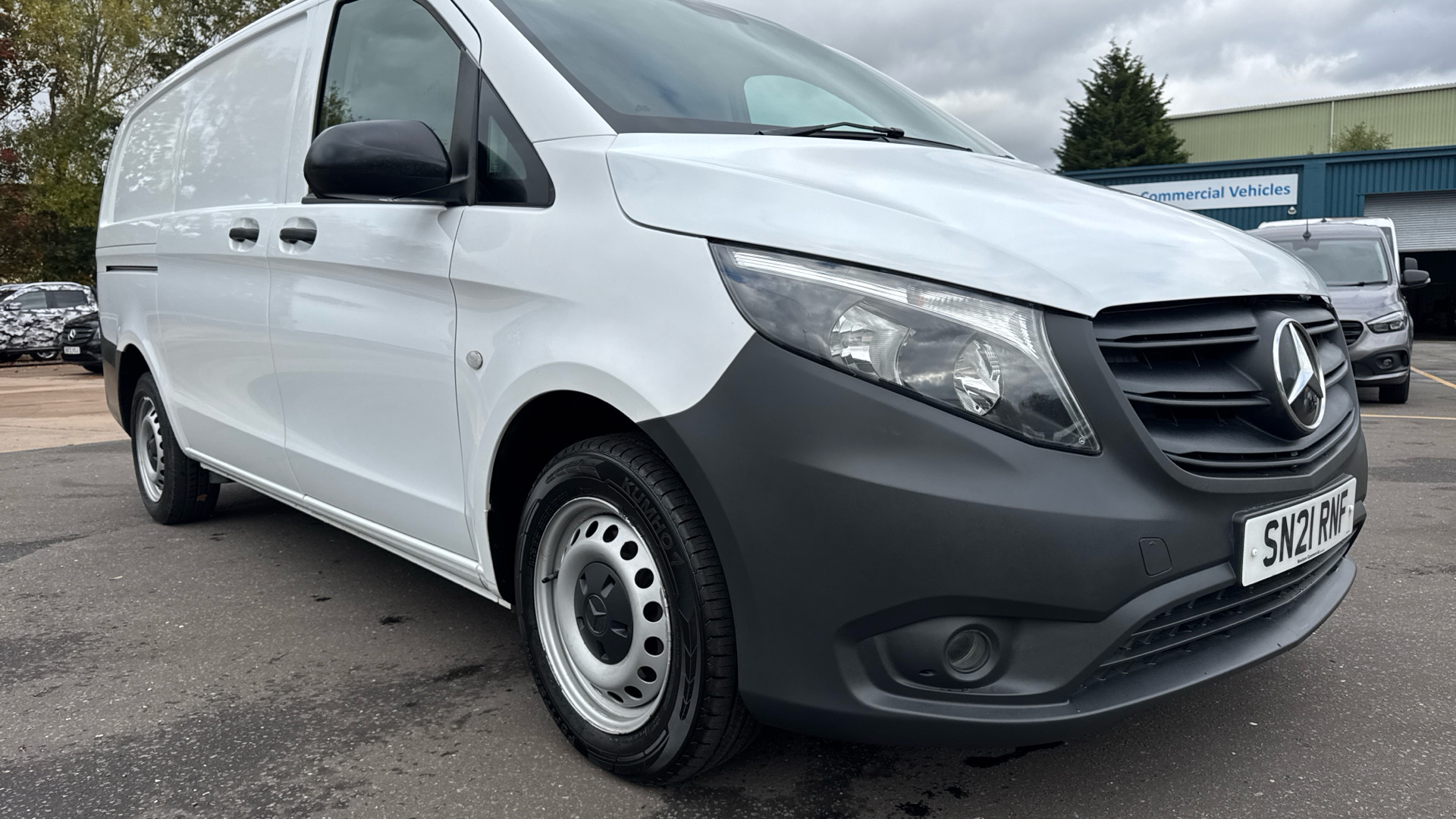 2021/21 MERCEDES-BENZ VITO 110 CDI Progressive Panel Van FWD L2 Eu6 102PS Image 38