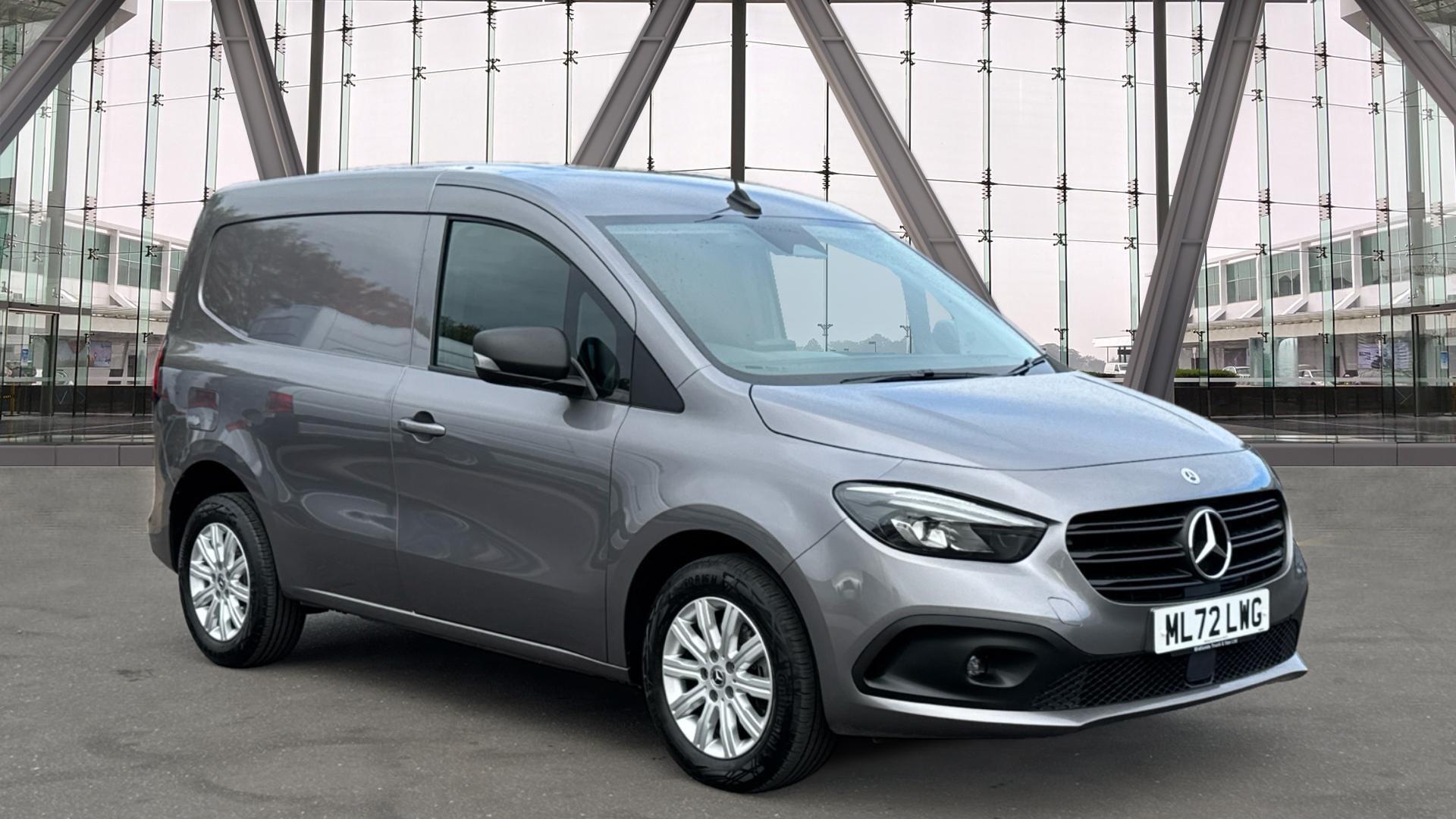 110 CDI Premium Panel Auto Van L1 Eu6 95