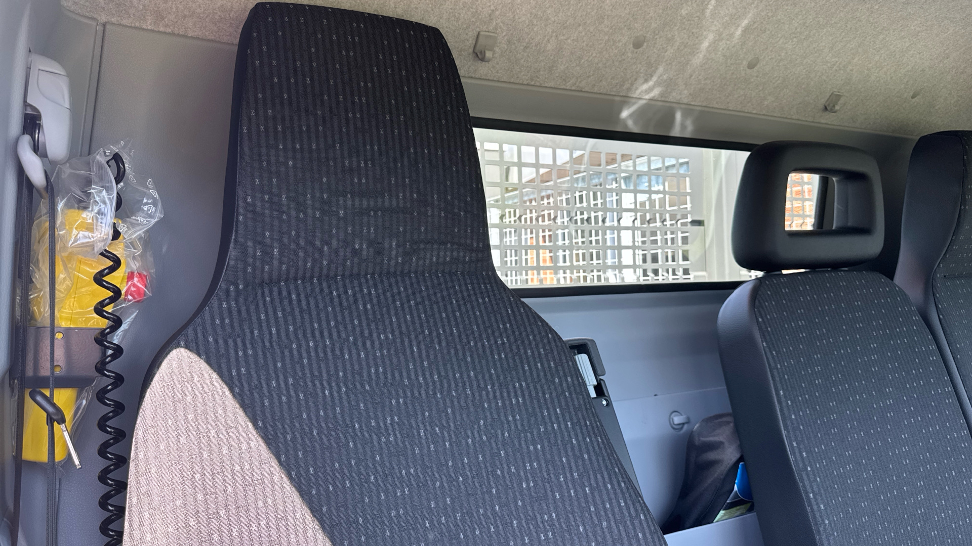 Mitsubishi Canter 3C13 Duonic Tipper with Mesh Cage - Brand New Image 19