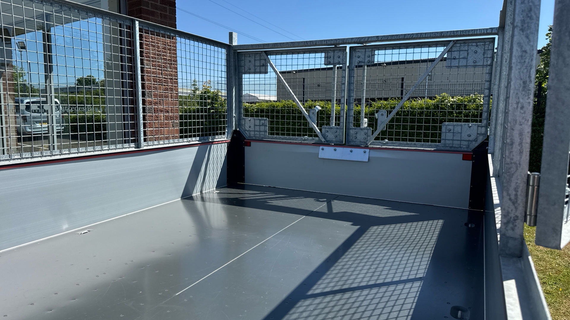 Mitsubishi Canter 3C13 Duonic Tipper with Mesh Cage - Brand New Image 24