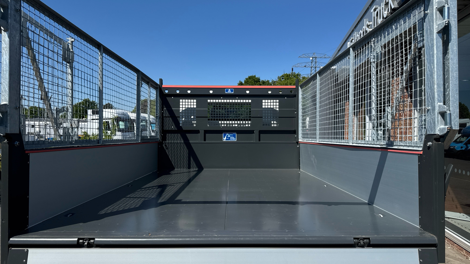 Mitsubishi Canter 3C13 Duonic Tipper with Mesh Cage - Brand New Image 26