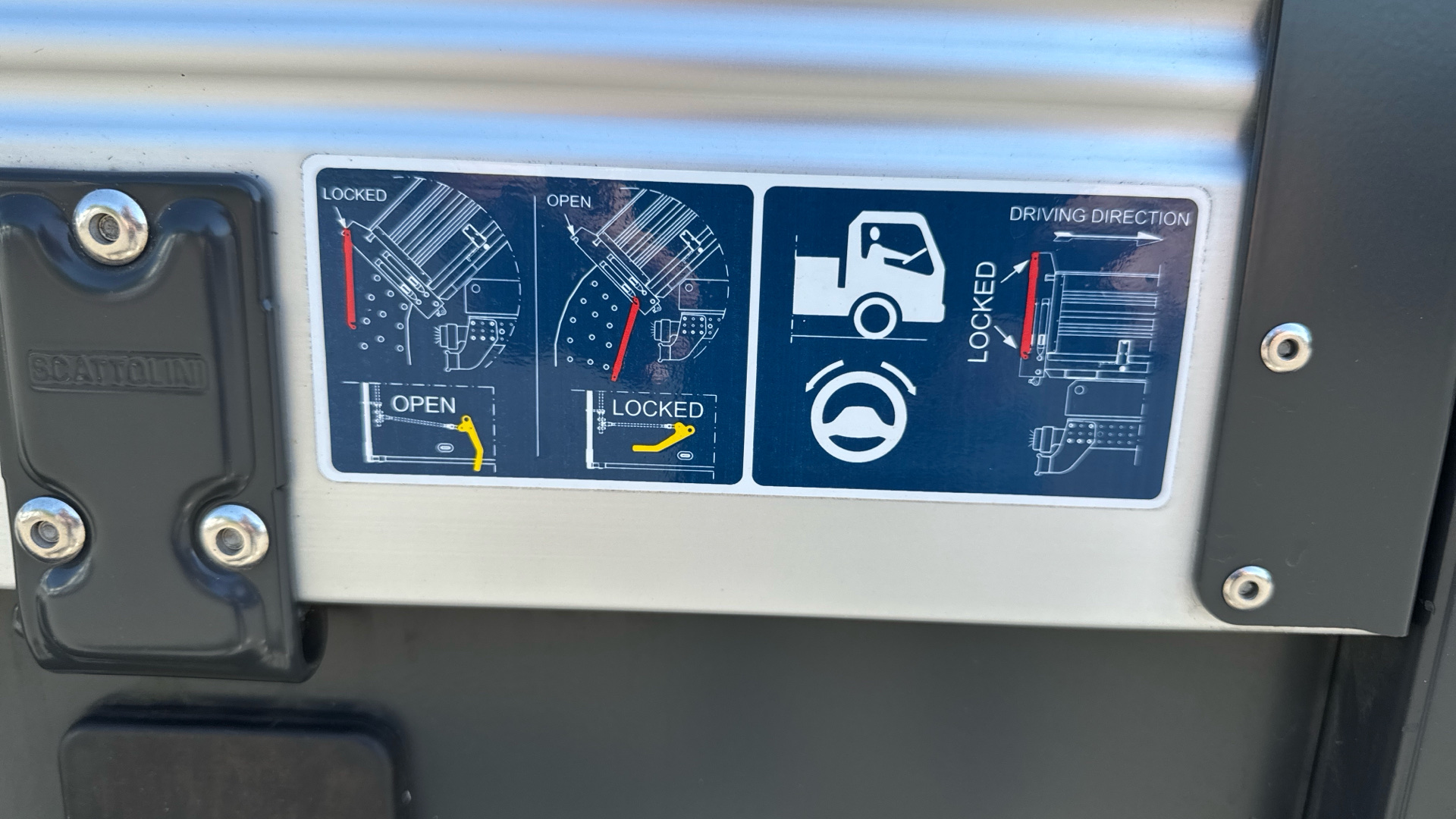 Mitsubishi Canter 3C13 Duonic Tipper with Mesh Cage - Brand New Image 40