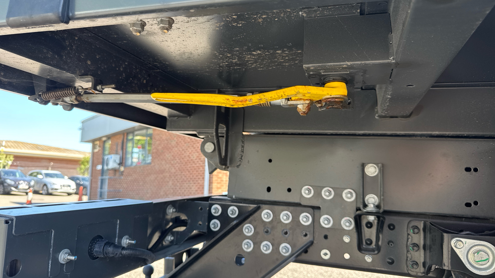 Mitsubishi Canter 3C13 Duonic Tipper with Mesh Cage - Brand New Image 41