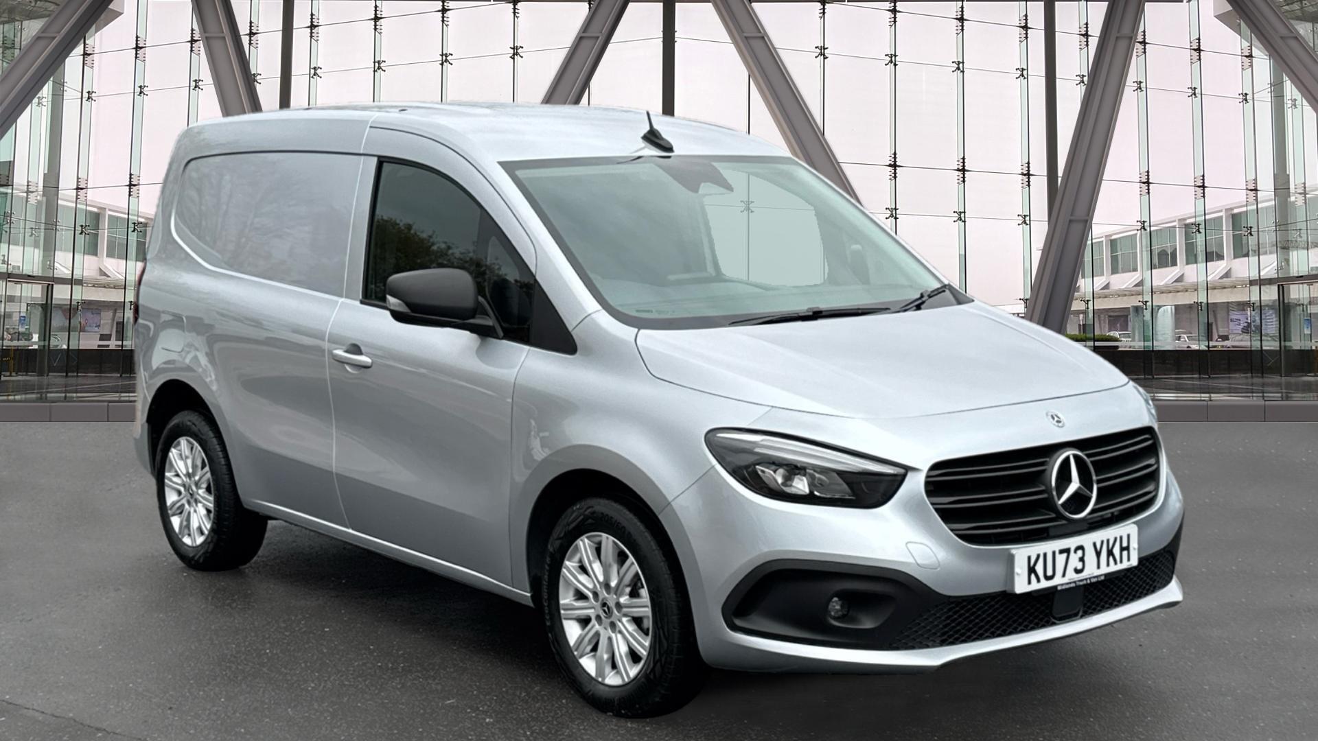 110 CDI Premium Panel Van L1 Eu6 95PS