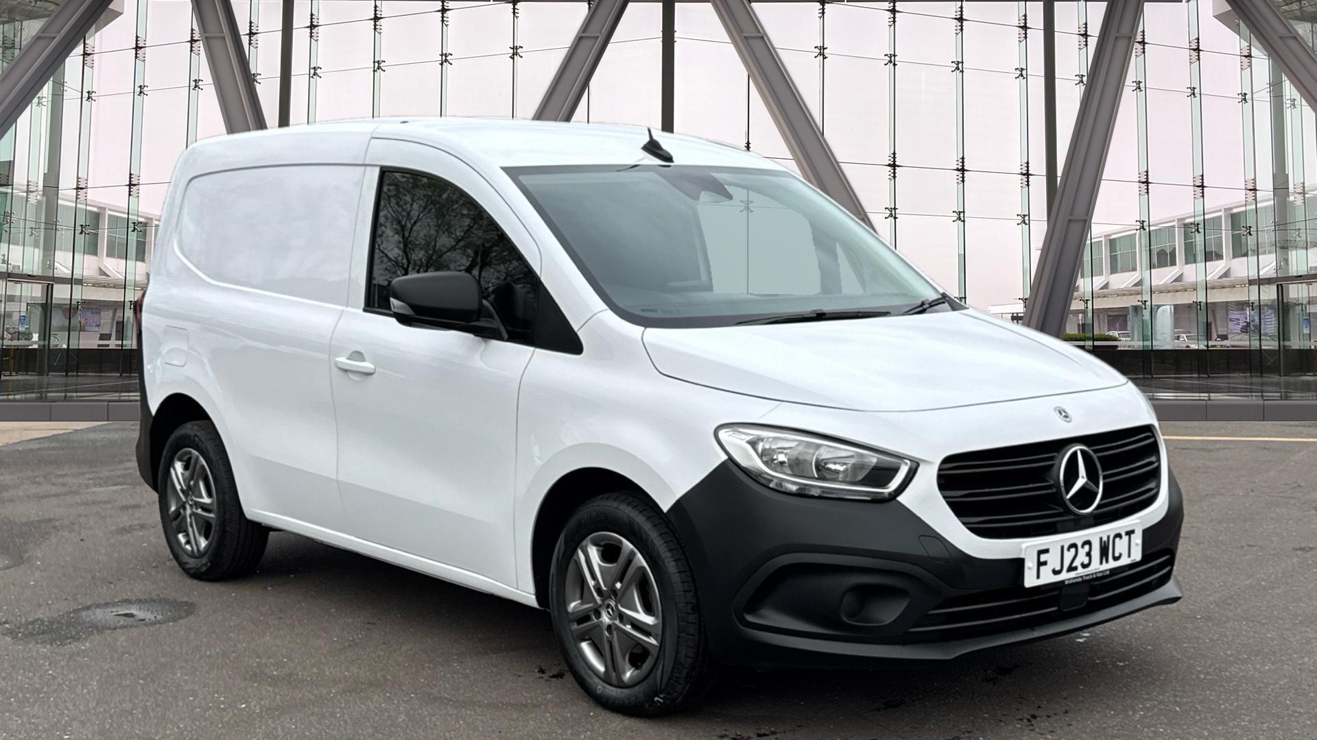 110CDI Progressive Panel Van L1 Eu6 95PS