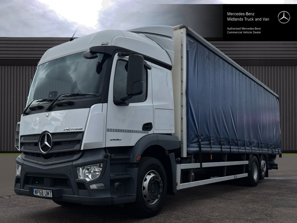 Mercedes-Benz Actros 2530 Curtainside 30ft with Tuckaway Taillift