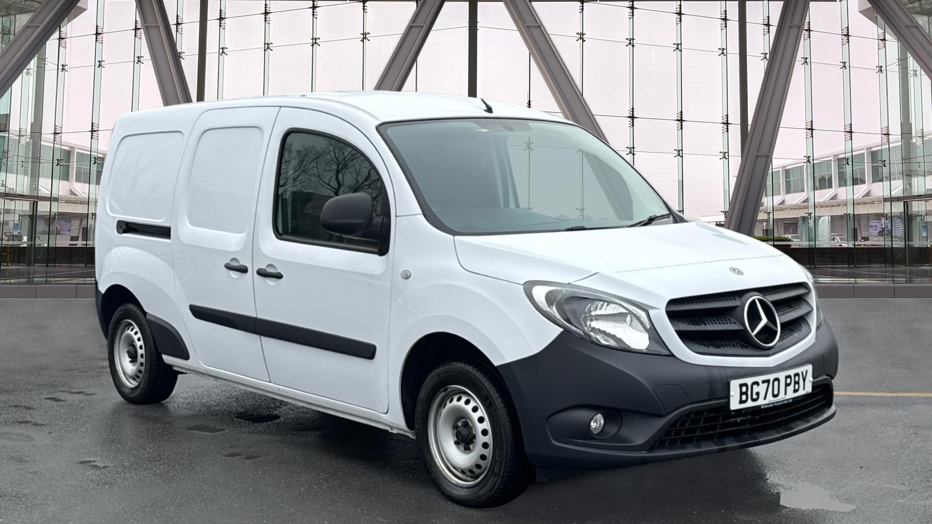 109 CDI Pure L3 panel Van Euro 6 94PS