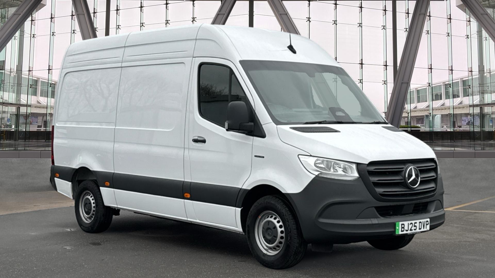 314 81kWh PRO Panel Van 5dr Electric Auto RWD L2 H2 (136 ps)