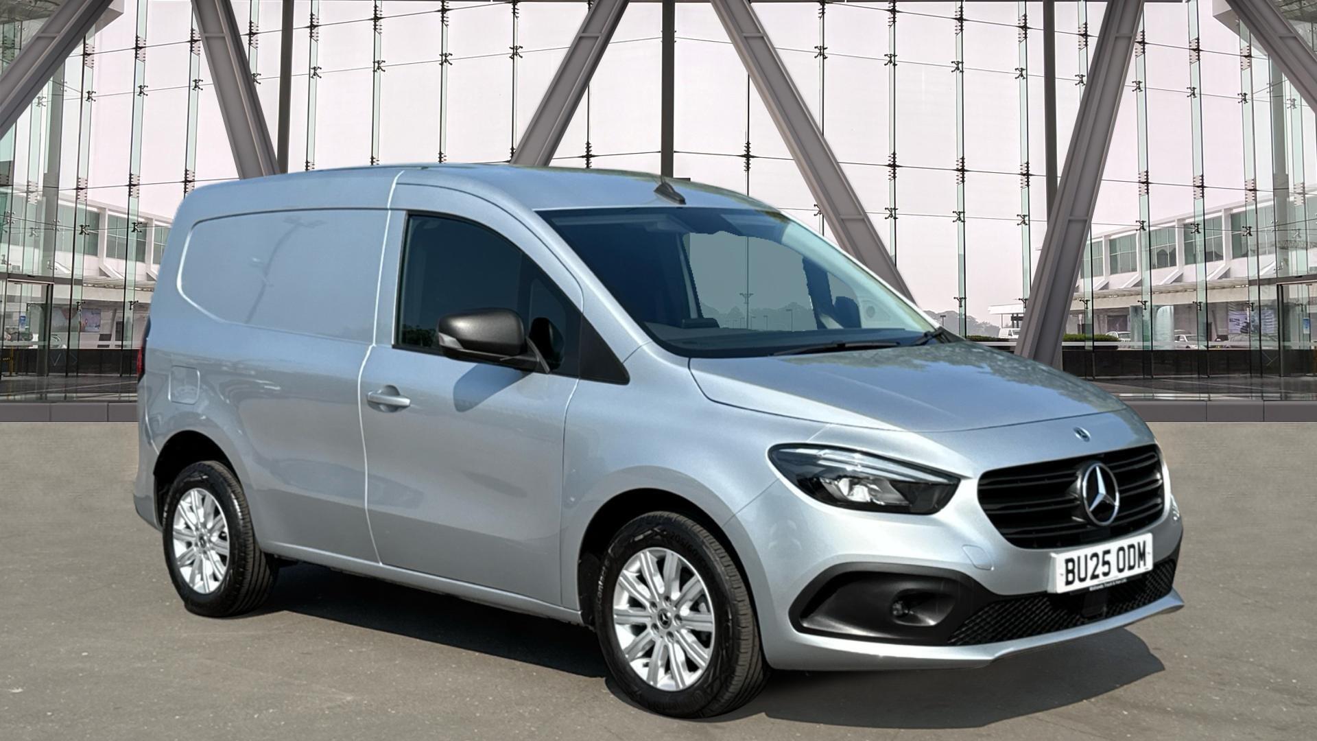 110CDI Premium Panel Van L1 Eu6 95PS
