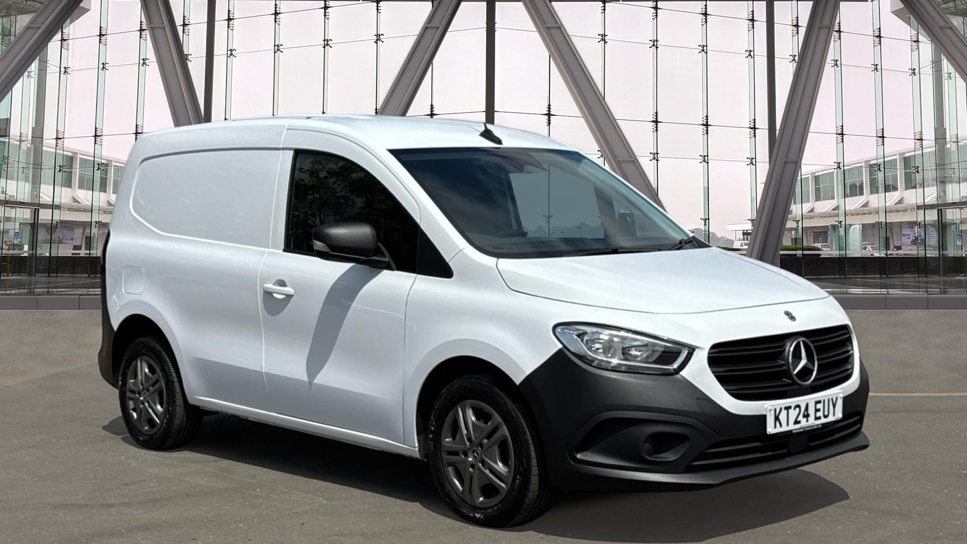 110CDI Progressive Panel Van L1 Eu6 95PS